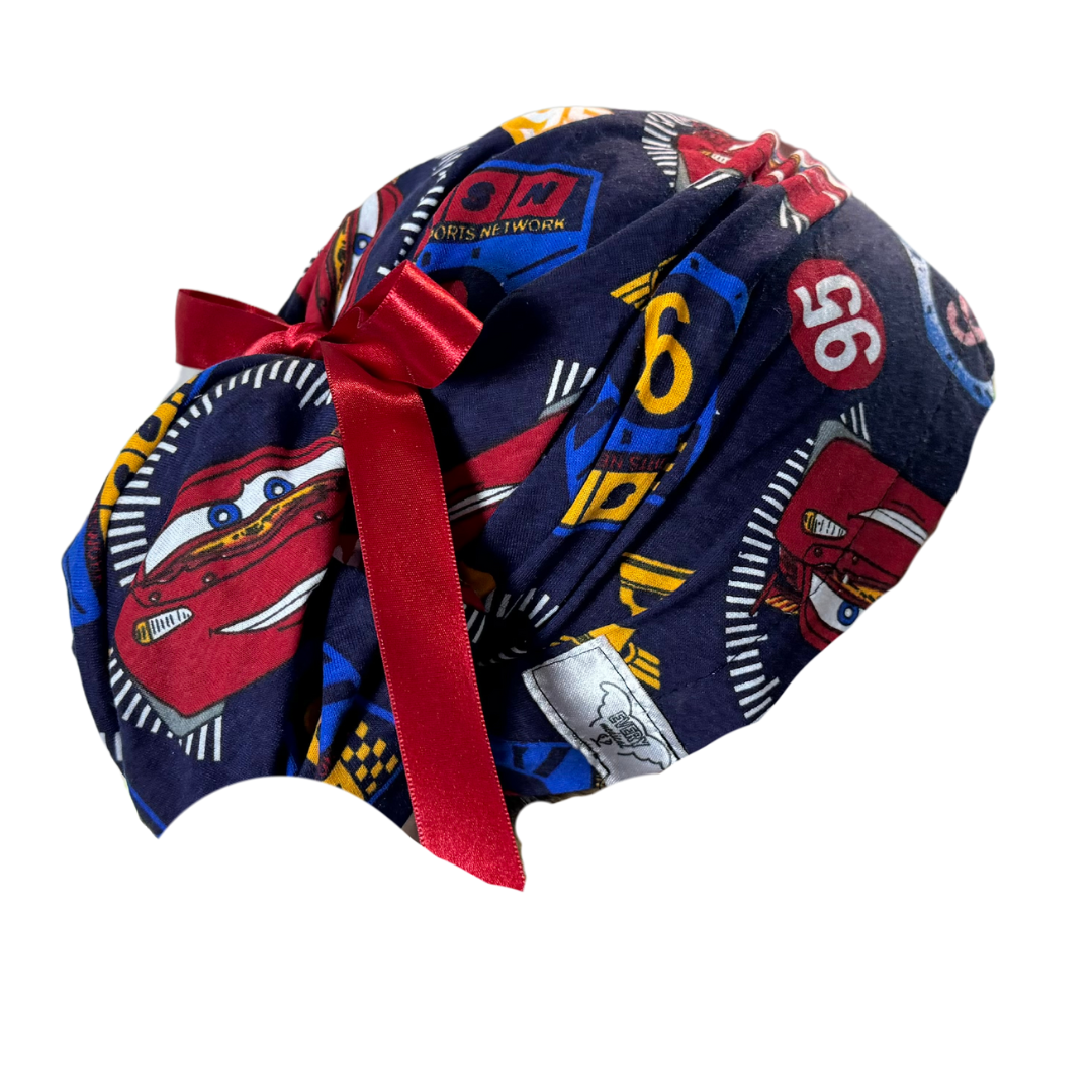 Gorro Medico Quirúrgico Cars - Nascar - Listones - Antisudor - Every Medical -  Dr. Gorrito