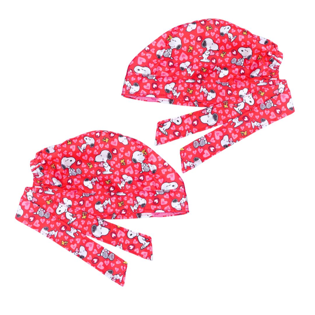 Gorro Quirúrgico Medico Snoopy corazones rojo
