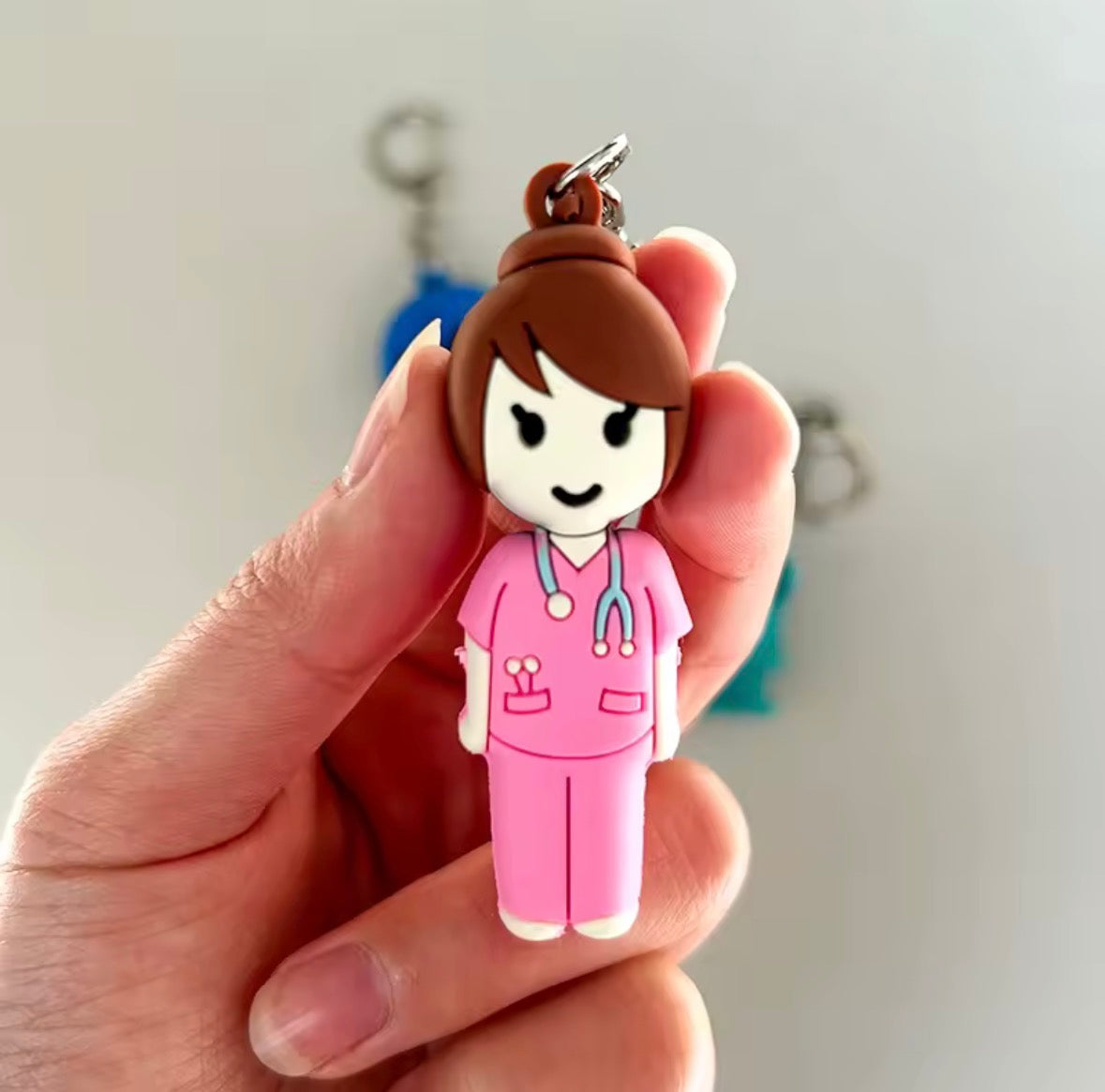 Rompe ampolletas (figuritas)